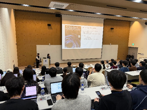 2025 인공지능·소프트웨어융합대학 세미나 및 졸업생특강 개최 대표이미지